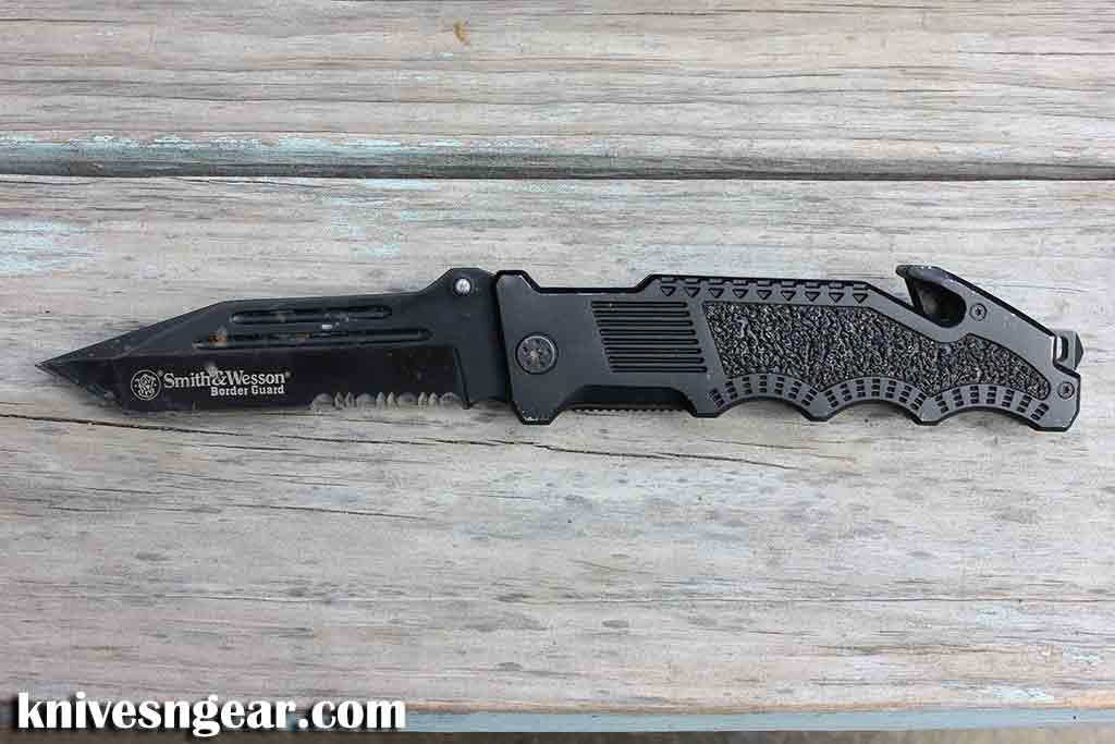 Smith & Wesson Border Guard SWBG2TS Tactical Folding Knife