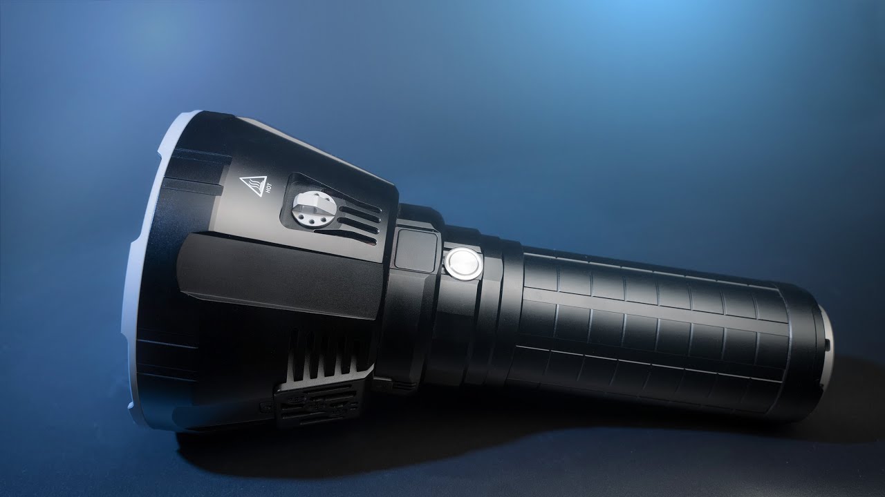 Imalent MS18 Flashlight Review - 100000 Lumen