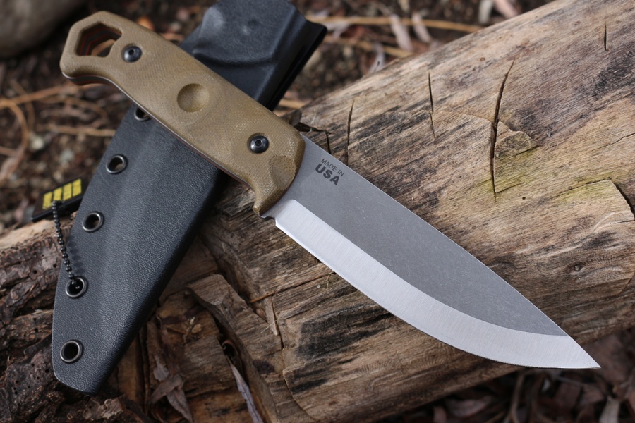 Tops Brakimo: Heavy-duty, high-performance knife for extreme outdoor adventures.