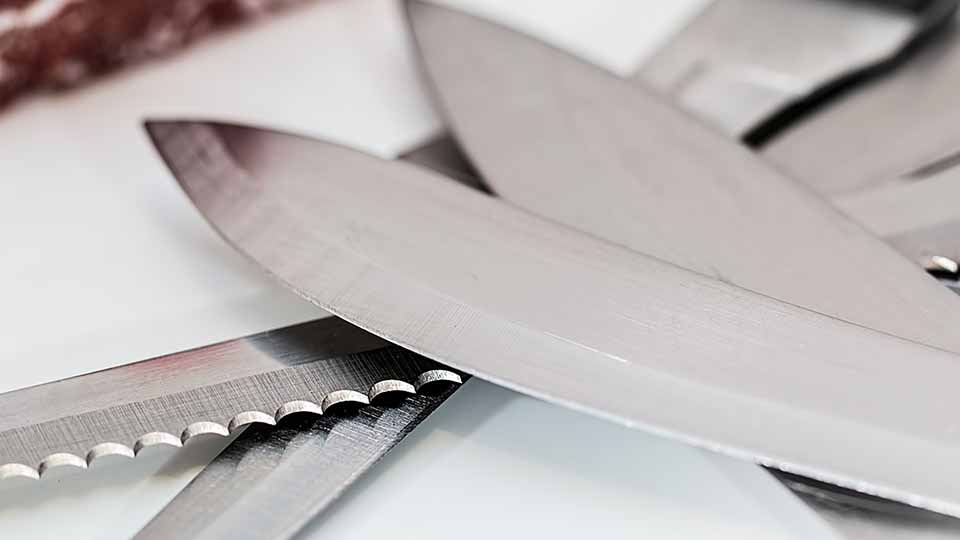 AUS 8 Steel: Quality Steel For Knives 53 AUS8 steel review
