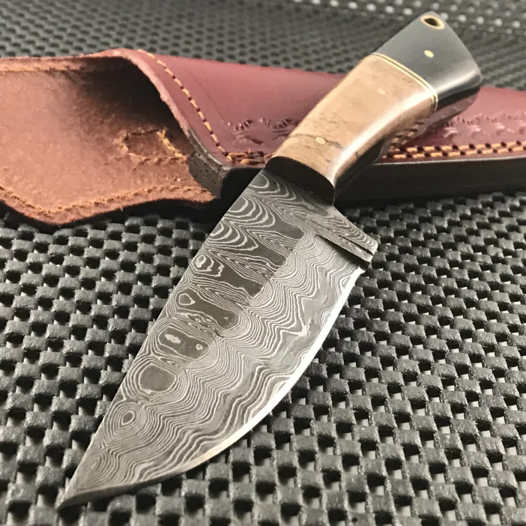 Is 15n20 Steel Good For Knives? A Guide to The Best Carbon Steel 3 Custom Handmade Damascus Steel Skinner